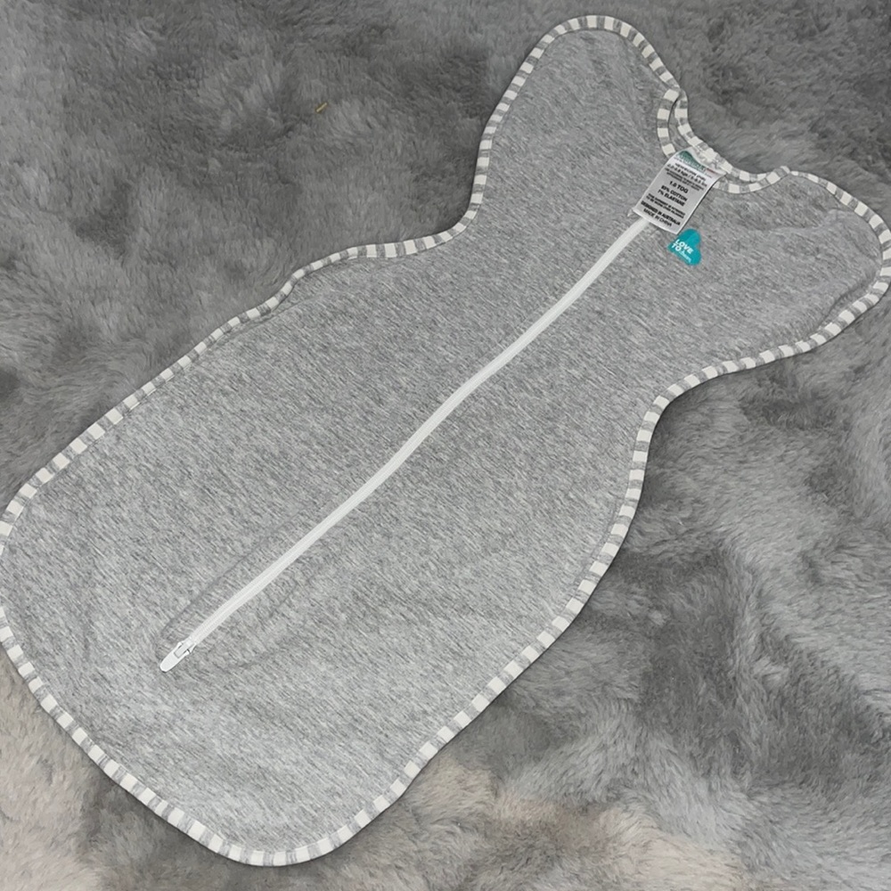 Love To Dream Swaddle Bag Newborn 5-8.5lbs. Sleep Sack Grey MODERATE